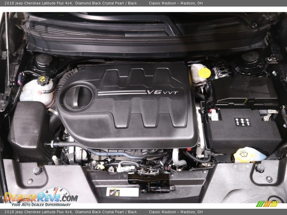 2018 Jeep Cherokee Latitude Plus 4x4 Diamond Black Crystal Pearl / Black Photo #20