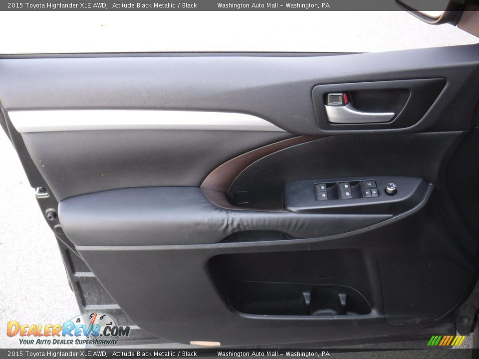 2015 Toyota Highlander XLE AWD Attitude Black Metallic / Black Photo #18