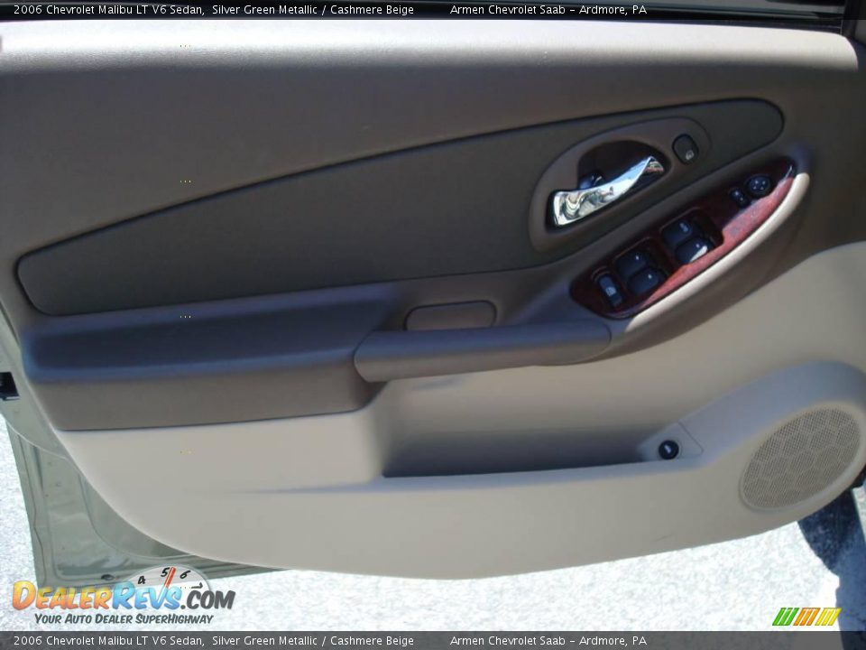 2006 Chevrolet Malibu LT V6 Sedan Silver Green Metallic / Cashmere Beige Photo #13