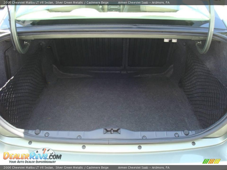 2006 Chevrolet Malibu LT V6 Sedan Silver Green Metallic / Cashmere Beige Photo #21