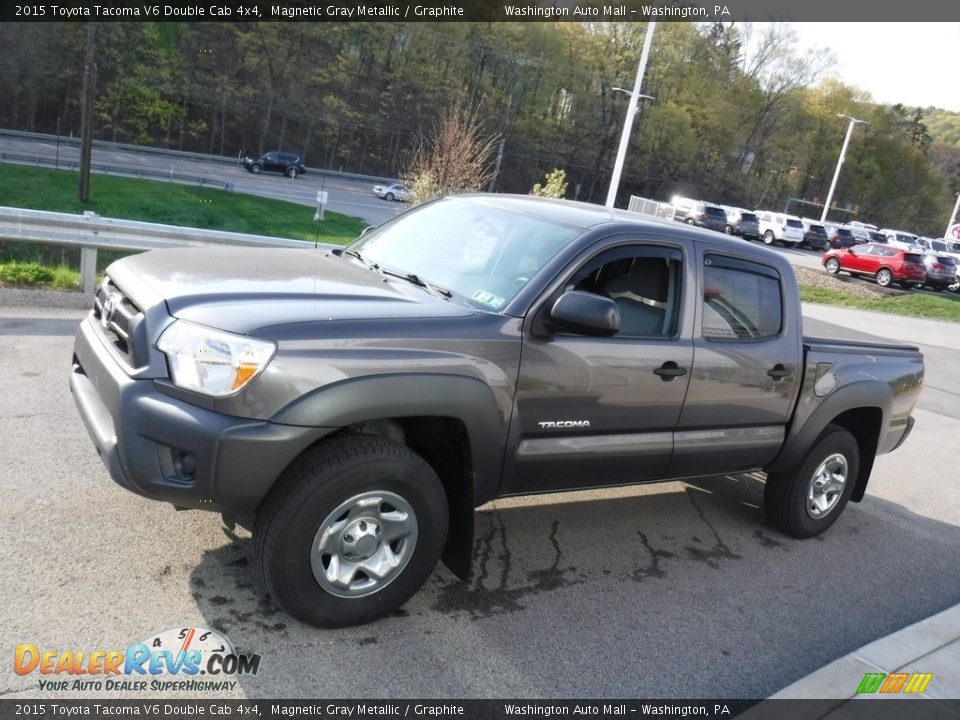 2015 Toyota Tacoma V6 Double Cab 4x4 Magnetic Gray Metallic / Graphite Photo #12