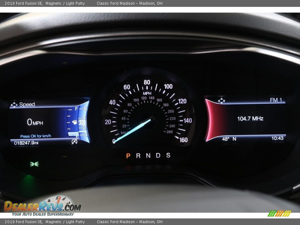 2019 Ford Fusion SE Magnetic / Light Putty Photo #8