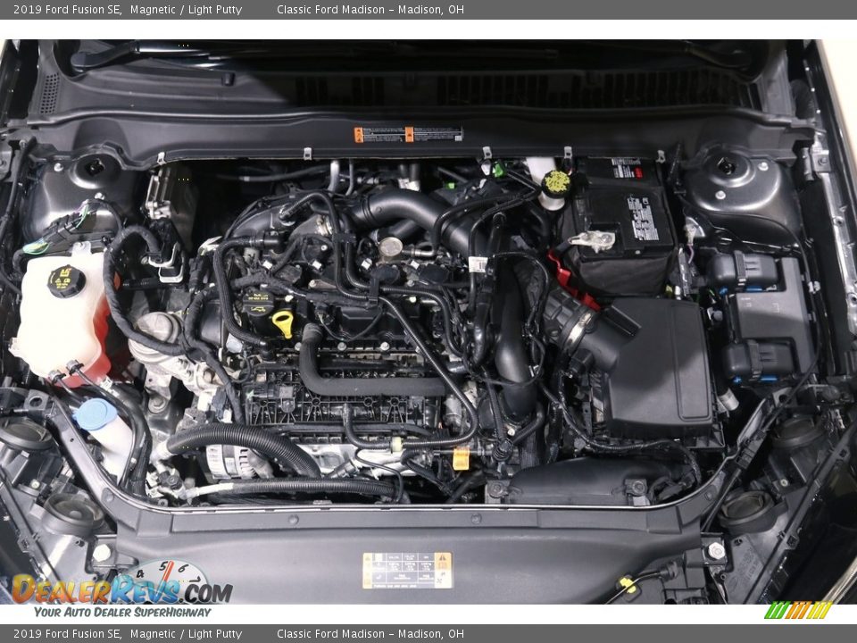 2019 Ford Fusion SE Magnetic / Light Putty Photo #16