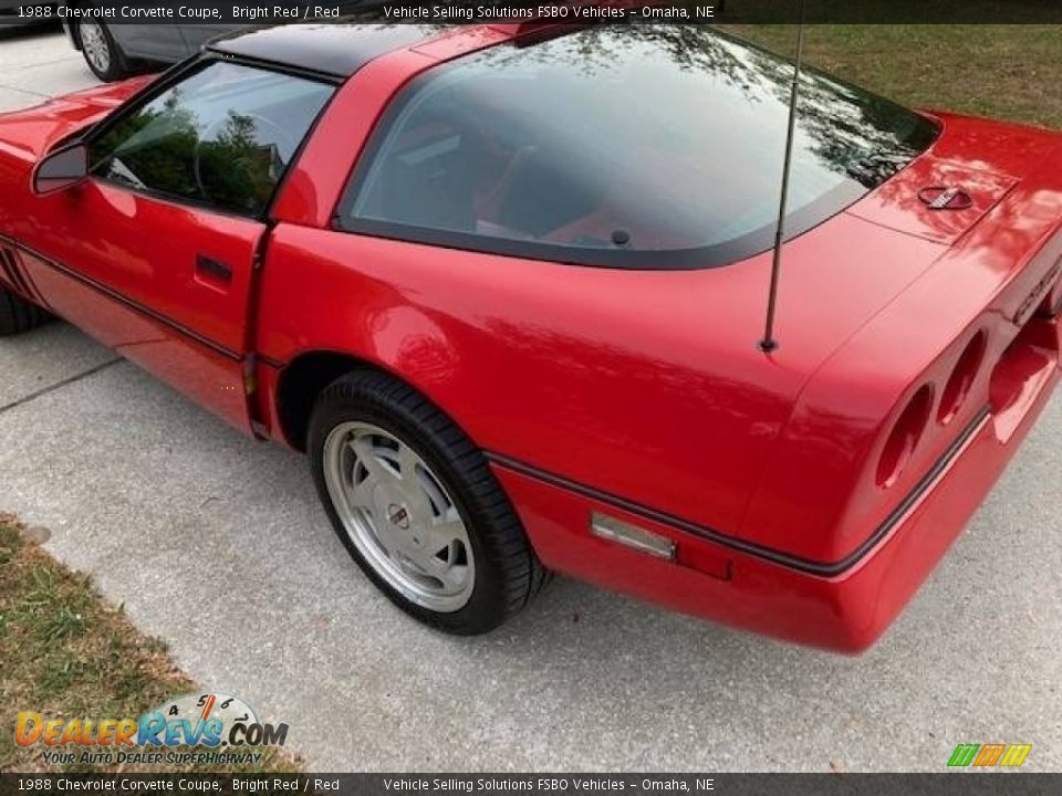 1988 Chevrolet Corvette Coupe Bright Red / Red Photo #9