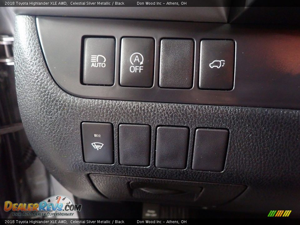 2018 Toyota Highlander XLE AWD Celestial Silver Metallic / Black Photo #35