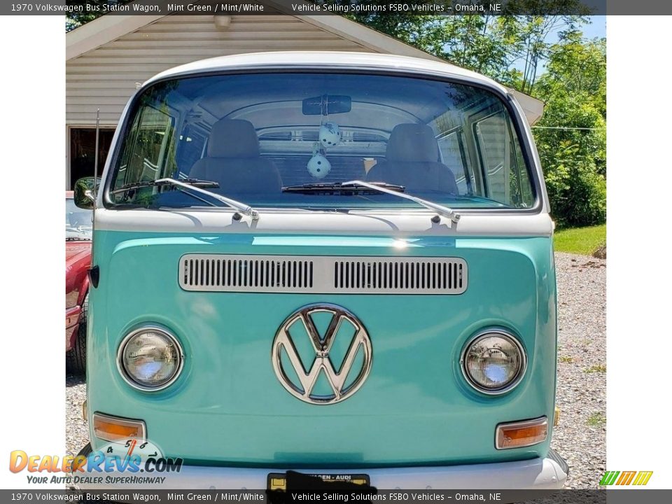 1970 Volkswagen Bus Station Wagon Mint Green / Mint/White Photo #2