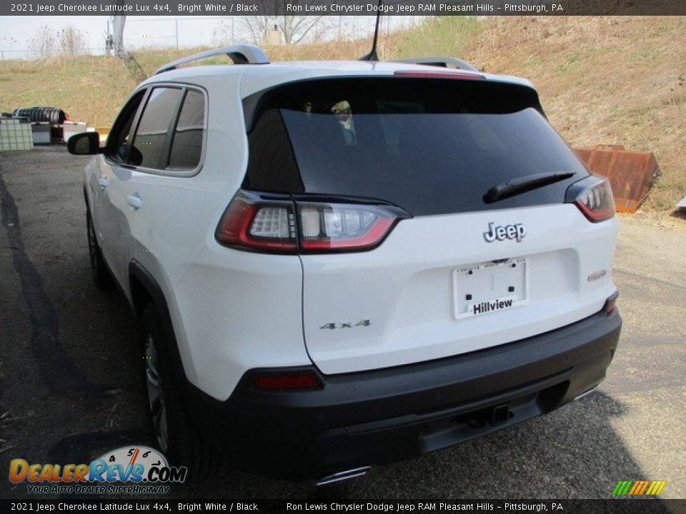 2021 Jeep Cherokee Latitude Lux 4x4 Bright White / Black Photo #5