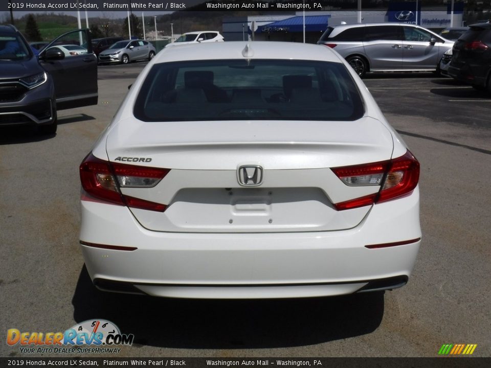 2019 Honda Accord LX Sedan Platinum White Pearl / Black Photo #8