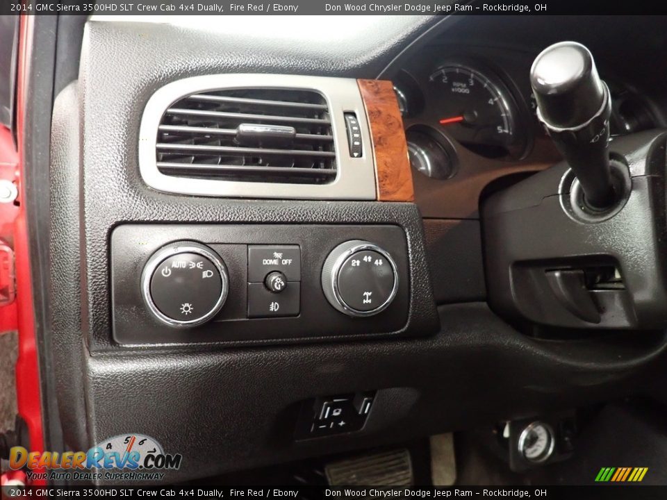 Controls of 2014 GMC Sierra 3500HD SLT Crew Cab 4x4 Dually Photo #21