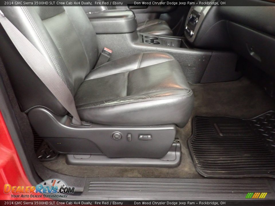 2014 GMC Sierra 3500HD SLT Crew Cab 4x4 Dually Fire Red / Ebony Photo #32