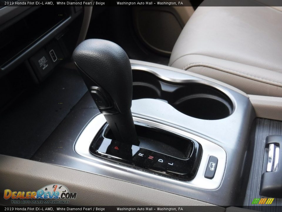 2019 Honda Pilot EX-L AWD White Diamond Pearl / Beige Photo #16