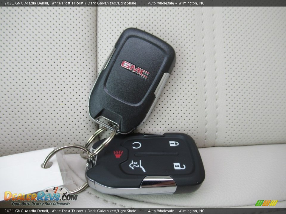 2021 GMC Acadia Denali White Frost Tricoat / Dark Galvanized/Light Shale Photo #20