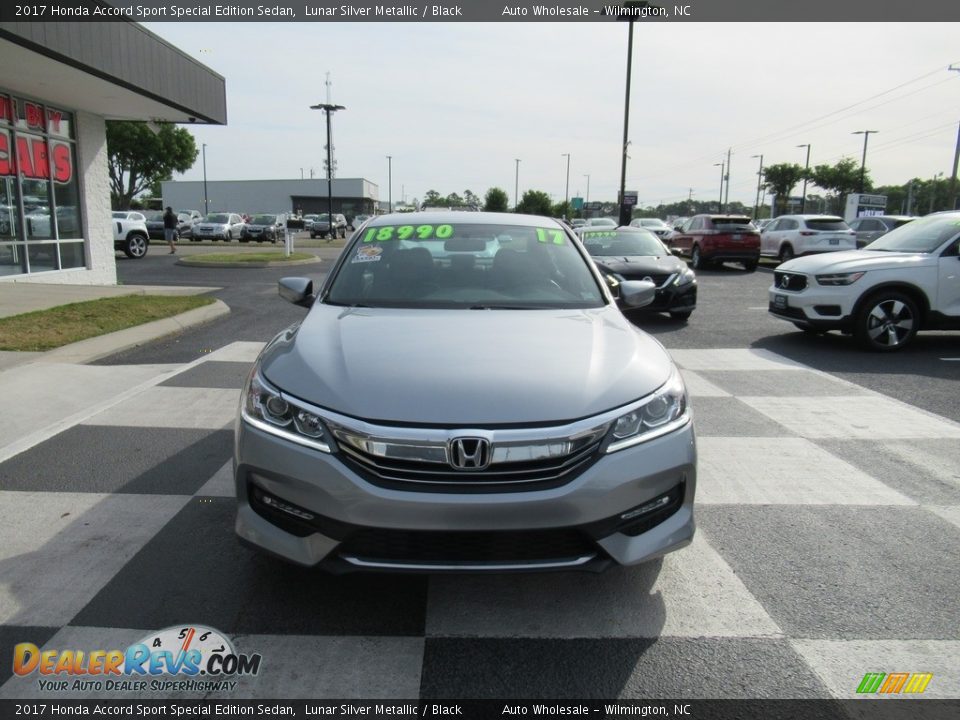 2017 Honda Accord Sport Special Edition Sedan Lunar Silver Metallic / Black Photo #2