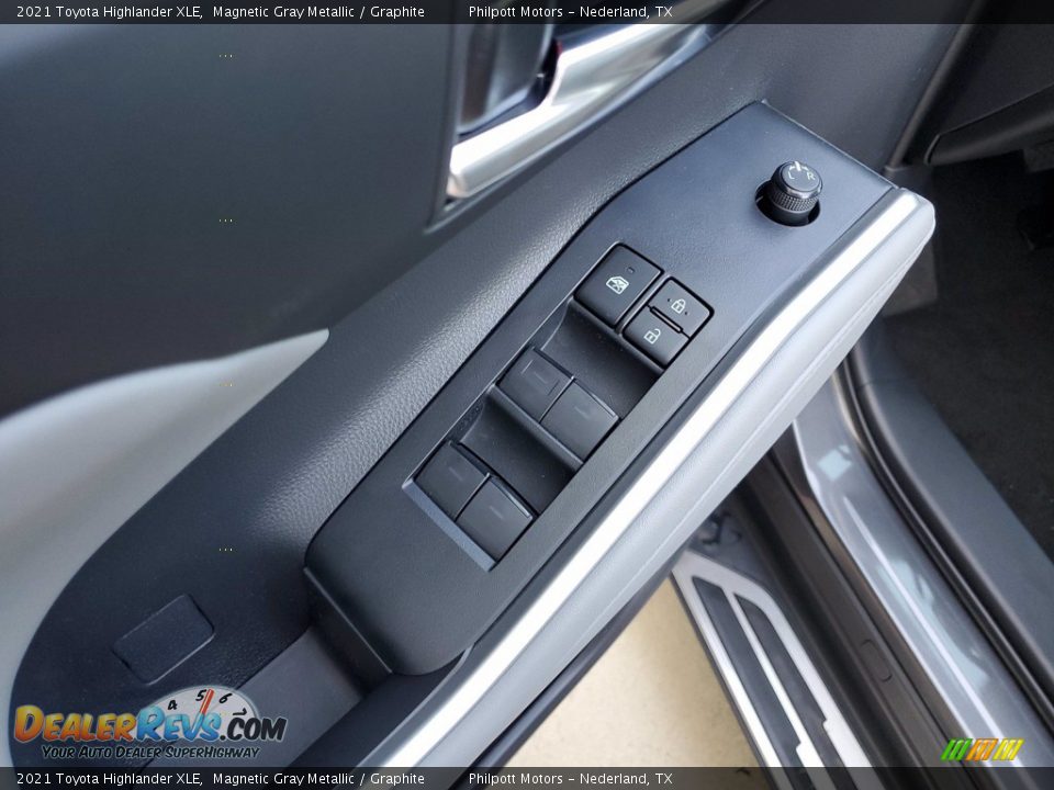 2021 Toyota Highlander XLE Magnetic Gray Metallic / Graphite Photo #14