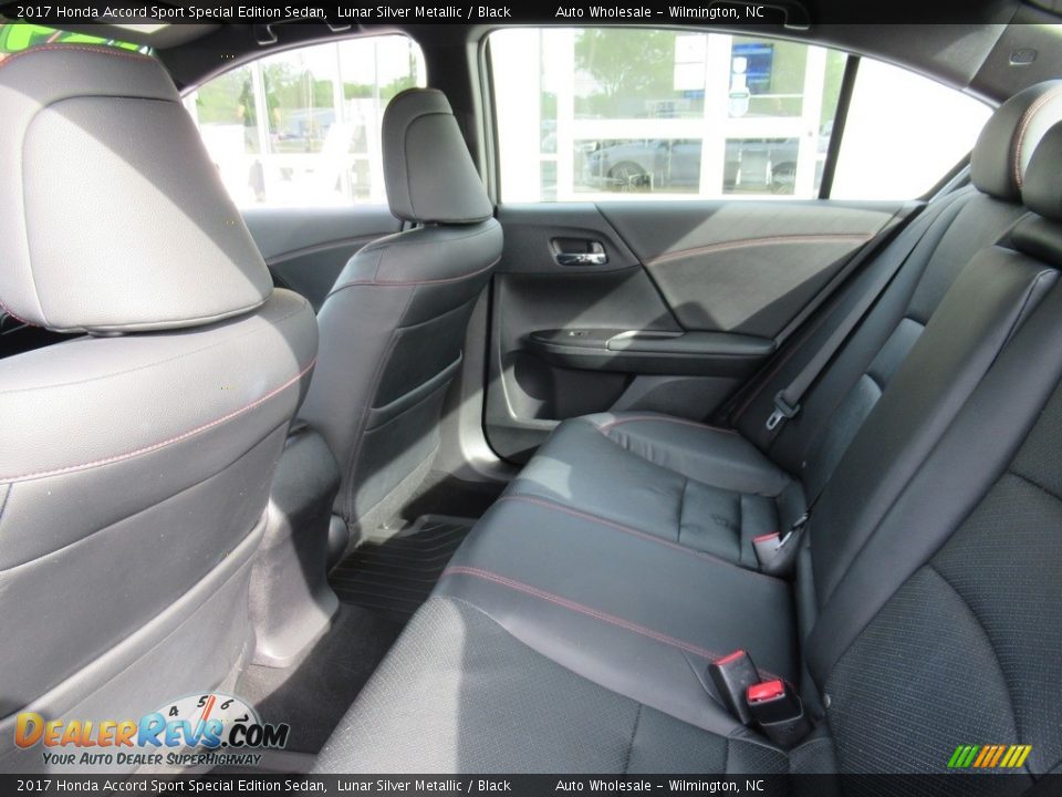 2017 Honda Accord Sport Special Edition Sedan Lunar Silver Metallic / Black Photo #11