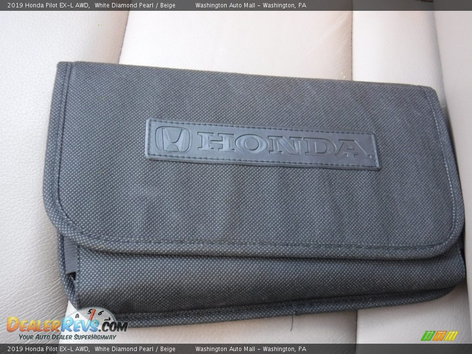 2019 Honda Pilot EX-L AWD White Diamond Pearl / Beige Photo #31
