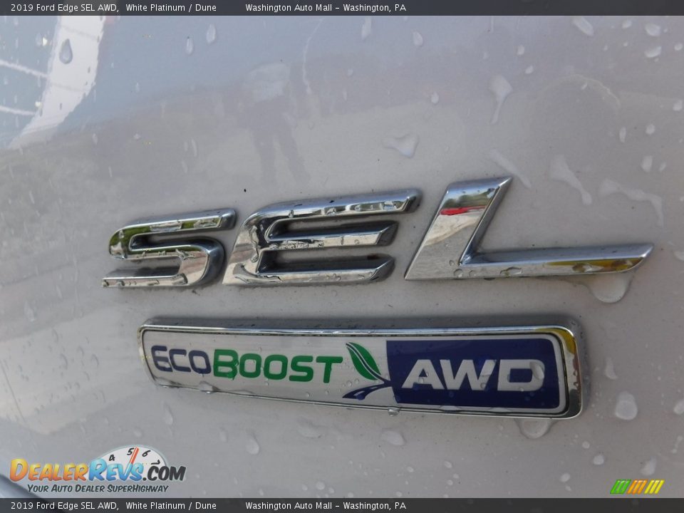 2019 Ford Edge SEL AWD White Platinum / Dune Photo #16
