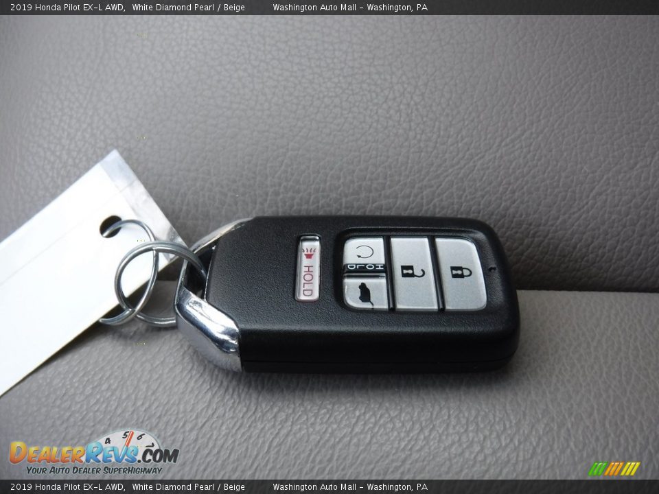 2019 Honda Pilot EX-L AWD White Diamond Pearl / Beige Photo #33