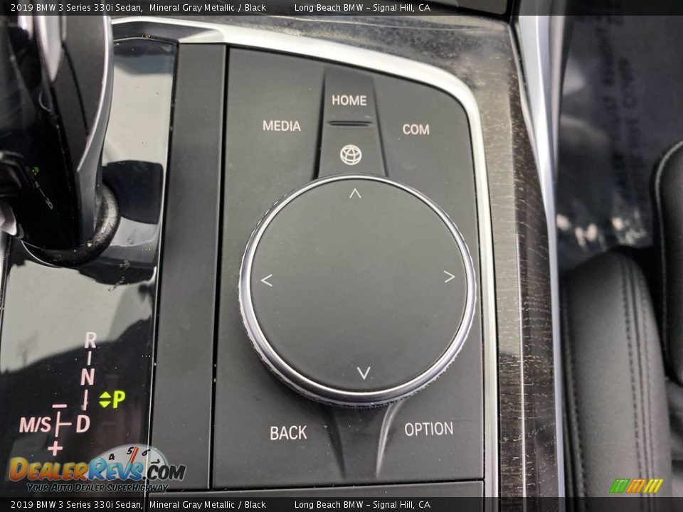 Controls of 2019 BMW 3 Series 330i Sedan Photo #29