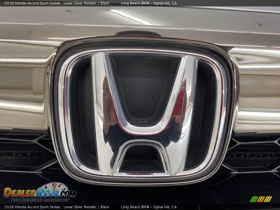 2018 Honda Accord Sport Sedan Lunar Silver Metallic / Black Photo #8