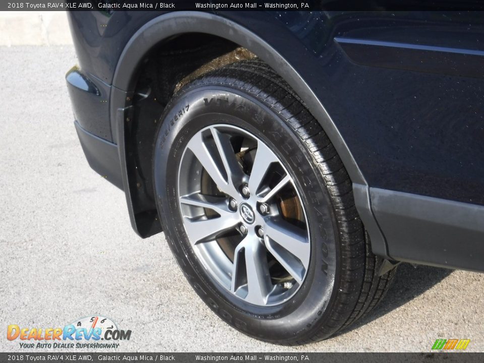 2018 Toyota RAV4 XLE AWD Galactic Aqua Mica / Black Photo #9