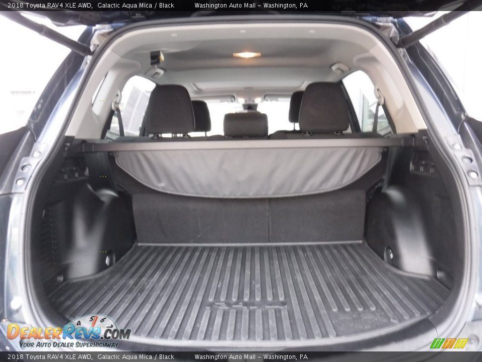 2018 Toyota RAV4 XLE AWD Galactic Aqua Mica / Black Photo #26