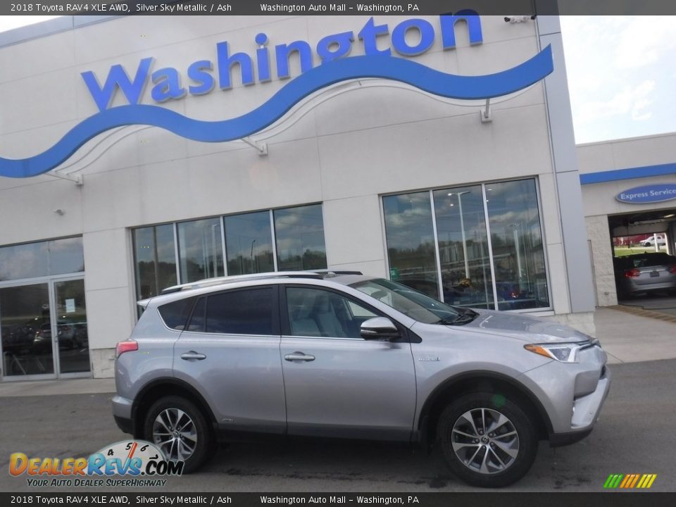 2018 Toyota RAV4 XLE AWD Silver Sky Metallic / Ash Photo #2