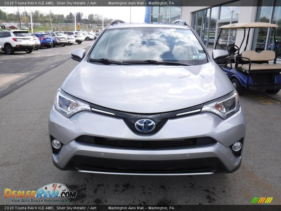 2018 Toyota RAV4 XLE AWD Silver Sky Metallic / Ash Photo #5
