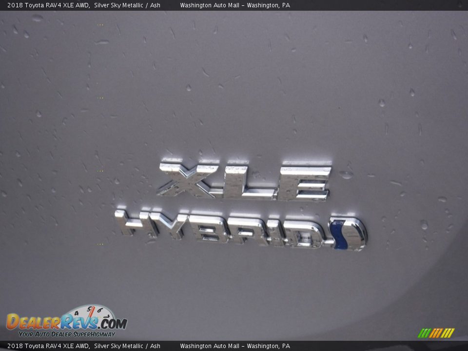 2018 Toyota RAV4 XLE AWD Silver Sky Metallic / Ash Photo #11