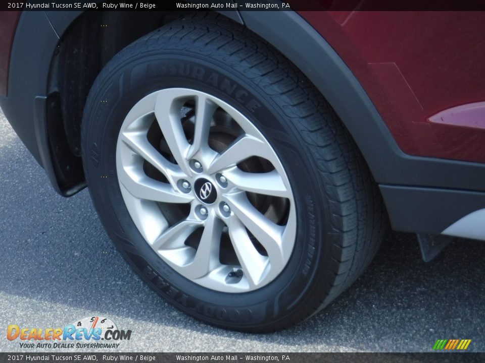 2017 Hyundai Tucson SE AWD Ruby Wine / Beige Photo #3