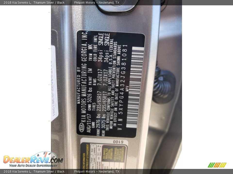 2018 Kia Sorento L Titanium Silver / Black Photo #30