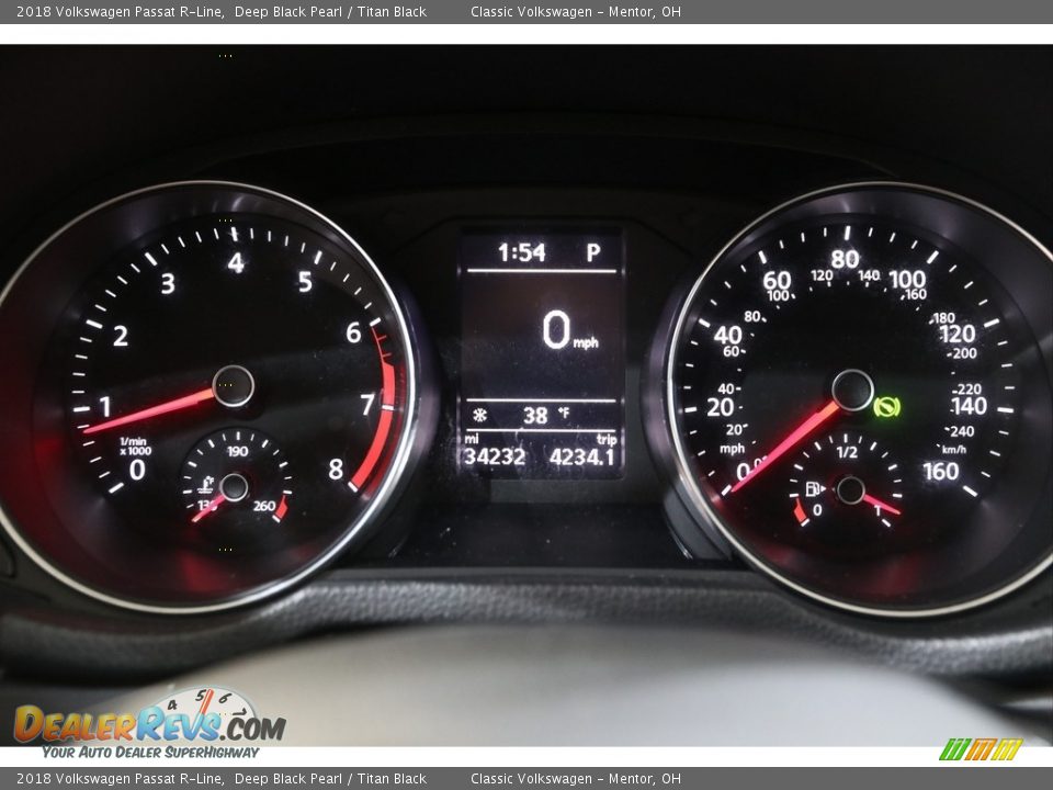 2018 Volkswagen Passat R-Line Deep Black Pearl / Titan Black Photo #8