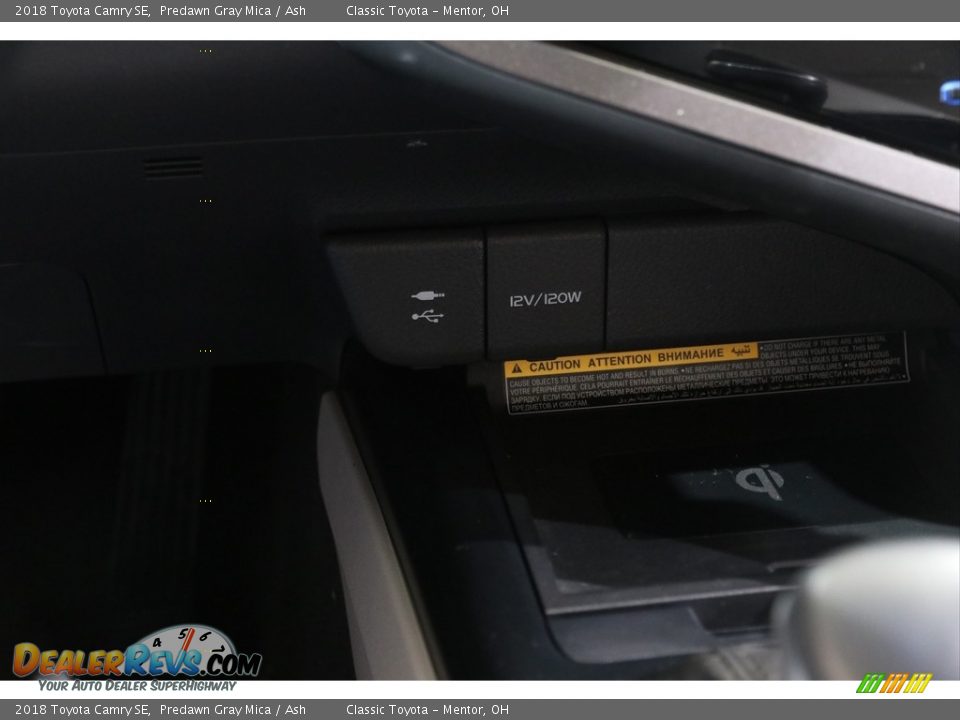 2018 Toyota Camry SE Predawn Gray Mica / Ash Photo #11