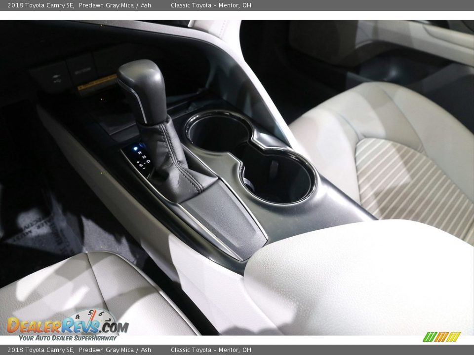 2018 Toyota Camry SE Predawn Gray Mica / Ash Photo #12