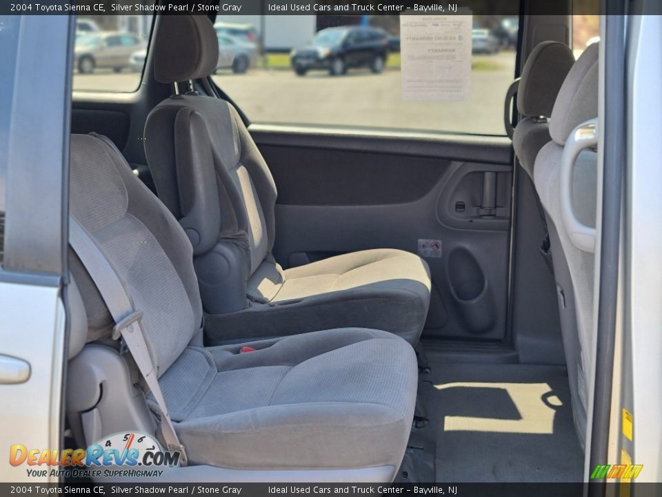 2004 Toyota Sienna CE Silver Shadow Pearl / Stone Gray Photo #11