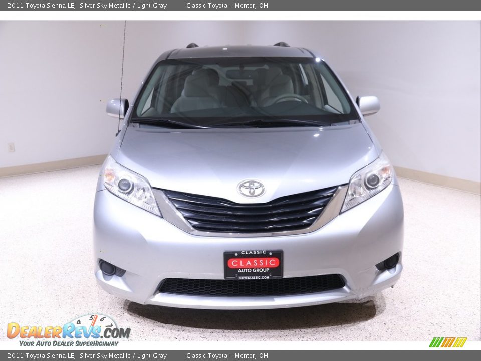 2011 Toyota Sienna LE Silver Sky Metallic / Light Gray Photo #2