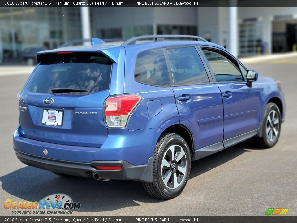 2018 Subaru Forester 2.5i Premium Quartz Blue Pearl / Platinum Photo #18