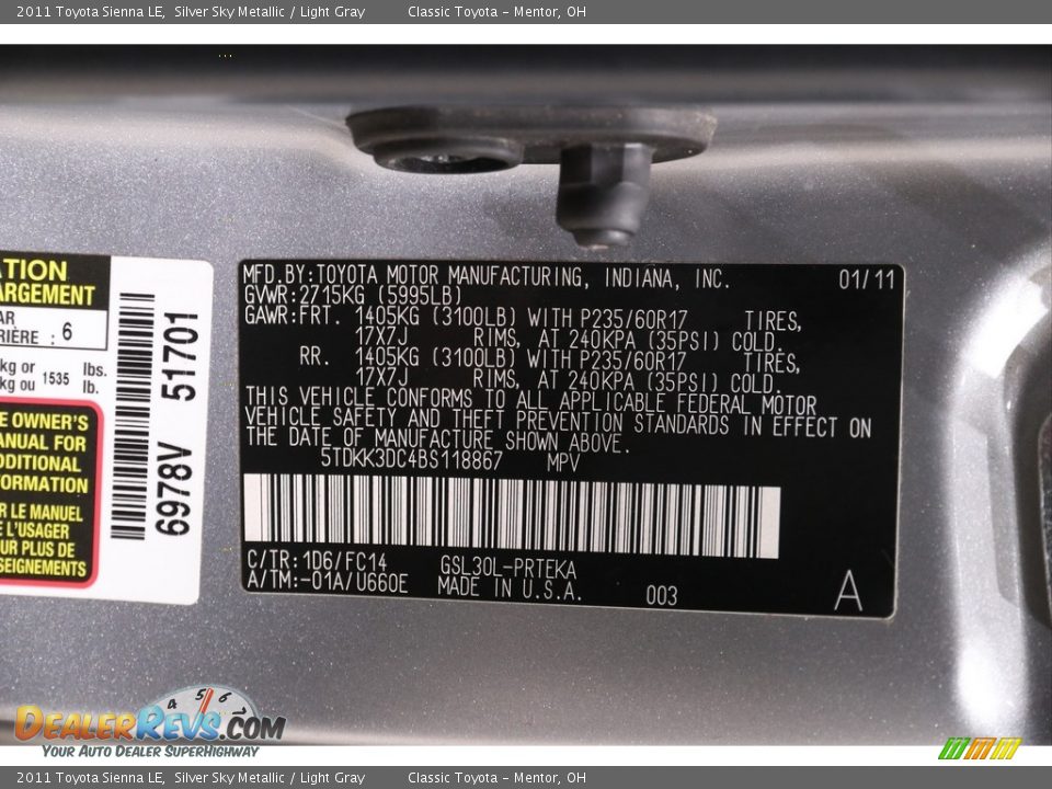 2011 Toyota Sienna LE Silver Sky Metallic / Light Gray Photo #20