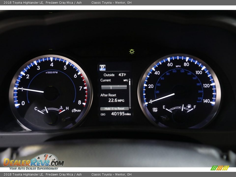 2018 Toyota Highlander LE Predawn Gray Mica / Ash Photo #8