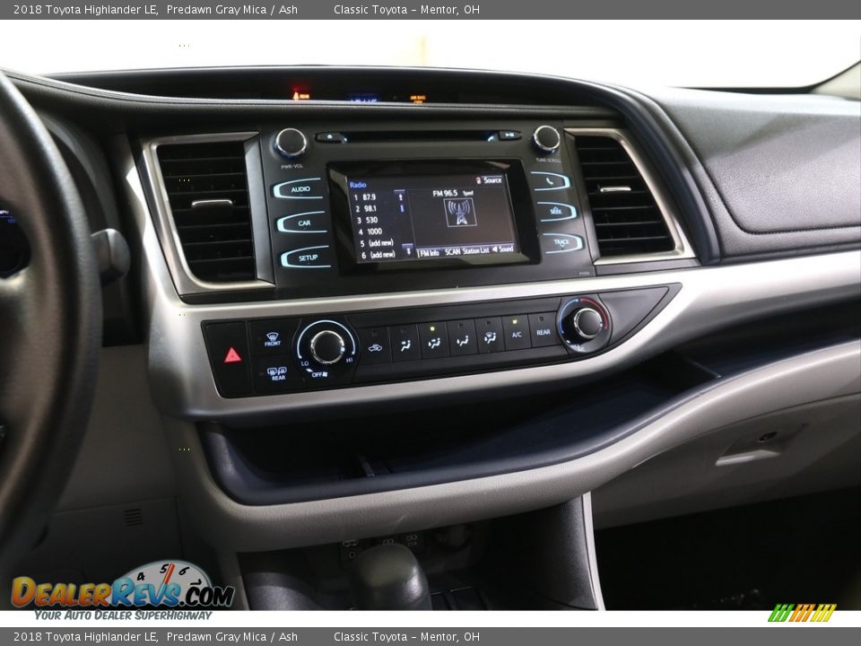 2018 Toyota Highlander LE Predawn Gray Mica / Ash Photo #9