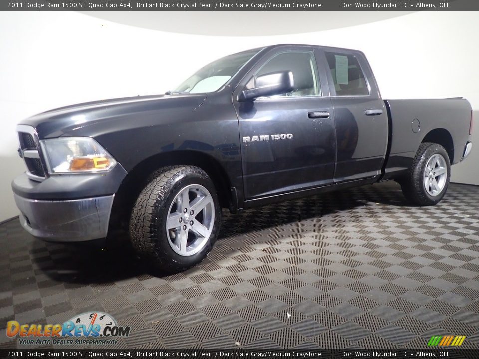 2011 Dodge Ram 1500 ST Quad Cab 4x4 Brilliant Black Crystal Pearl / Dark Slate Gray/Medium Graystone Photo #7