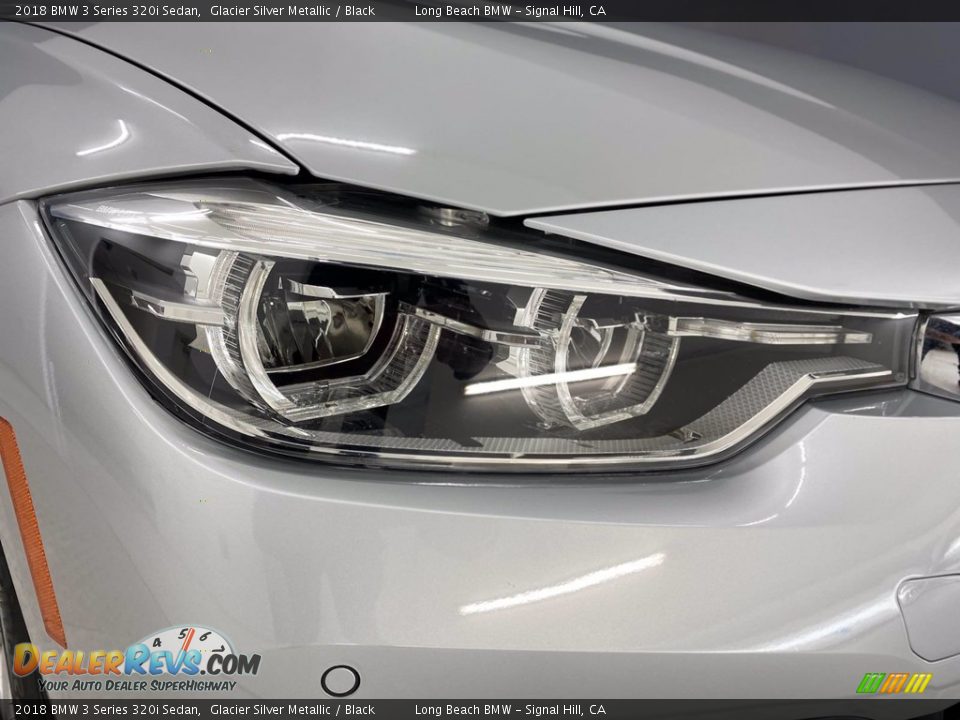 2018 BMW 3 Series 320i Sedan Glacier Silver Metallic / Black Photo #7
