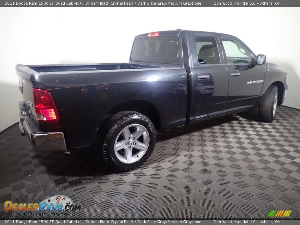 2011 Dodge Ram 1500 ST Quad Cab 4x4 Brilliant Black Crystal Pearl / Dark Slate Gray/Medium Graystone Photo #15