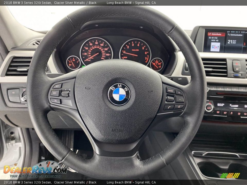 2018 BMW 3 Series 320i Sedan Glacier Silver Metallic / Black Photo #17