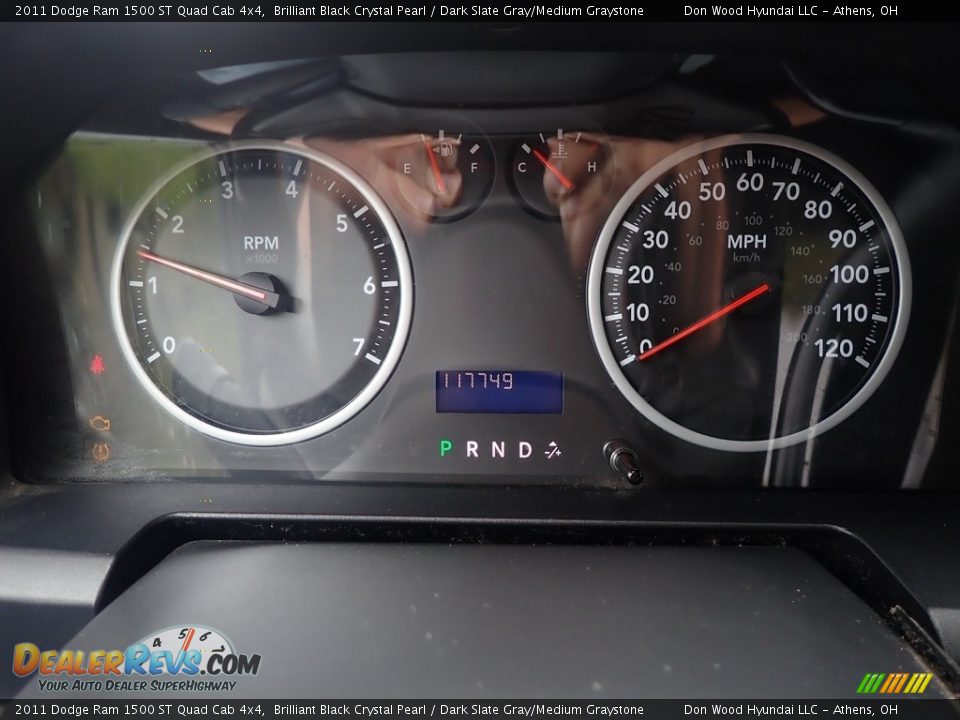 2011 Dodge Ram 1500 ST Quad Cab 4x4 Brilliant Black Crystal Pearl / Dark Slate Gray/Medium Graystone Photo #26