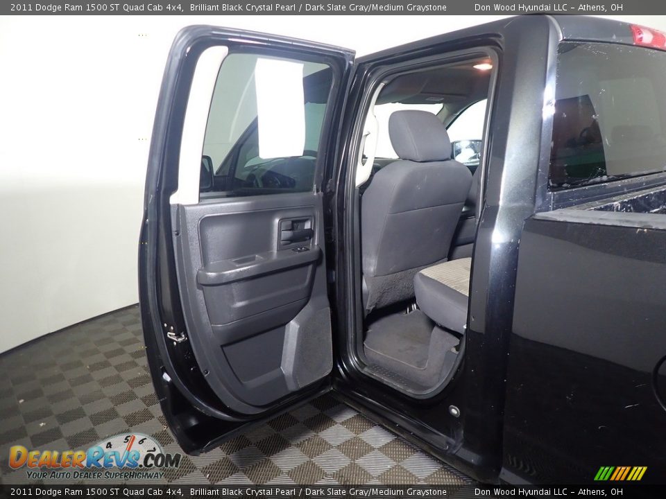 2011 Dodge Ram 1500 ST Quad Cab 4x4 Brilliant Black Crystal Pearl / Dark Slate Gray/Medium Graystone Photo #30