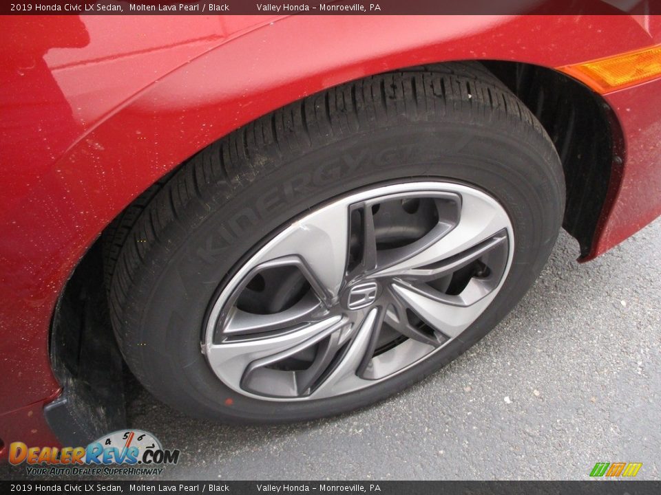 2019 Honda Civic LX Sedan Molten Lava Pearl / Black Photo #6