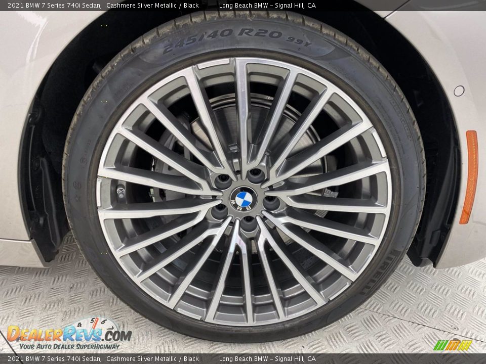 2021 BMW 7 Series 740i Sedan Cashmere Silver Metallic / Black Photo #3