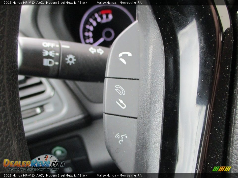 Controls of 2018 Honda HR-V LX AWD Photo #18