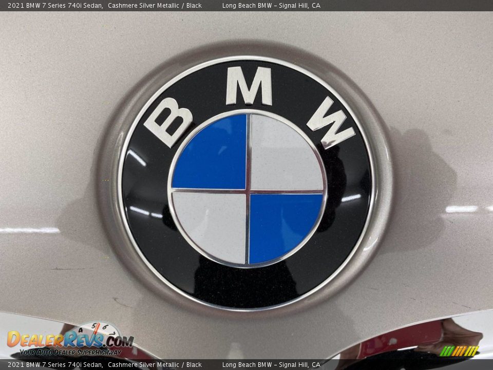 2021 BMW 7 Series 740i Sedan Cashmere Silver Metallic / Black Photo #5